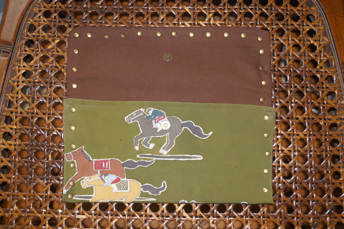 RACEHORSE CLUTCH 01
