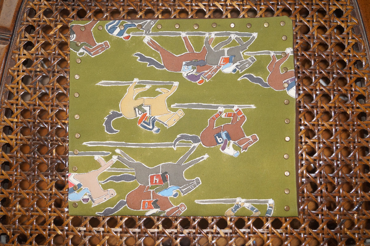 RACEHORSE CLUTCH 04